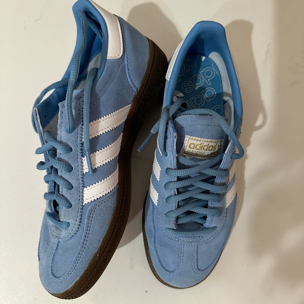 Adidas Handball Spezial light Blue . Mens 5, ladies 6.5, UK 37.5